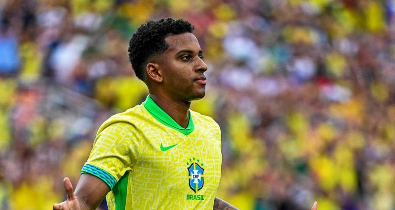  - Real Madrid : Mbappé enfile son maillot, le beau message de Rodrygo avant sa présentation