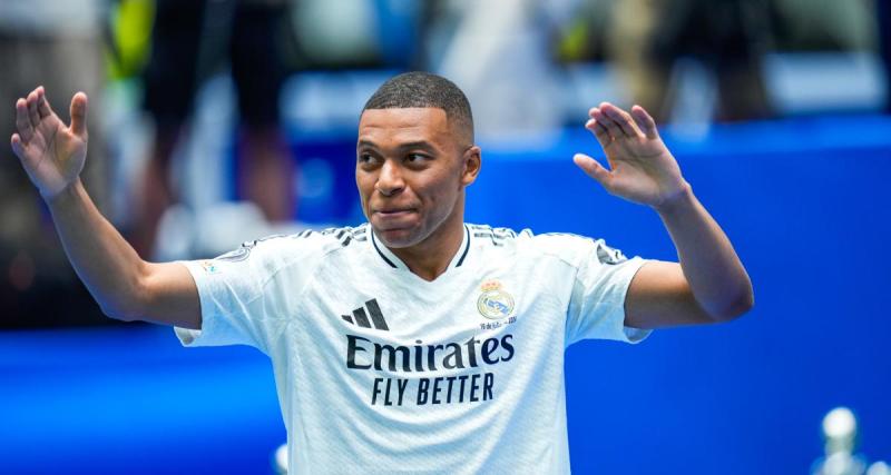  - Real Madrid : le fantastique et puissant "Un, dos, tres, Hala Madrid" de Mbappé avec les supporters des Merengue 