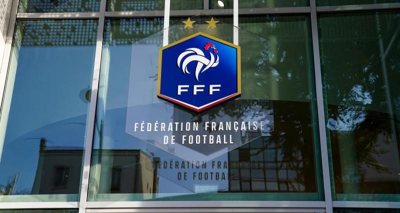  - Équipe de France : la FFF porte plainte pour "propos injurieux à caractère racial et discriminatoire" (off) 