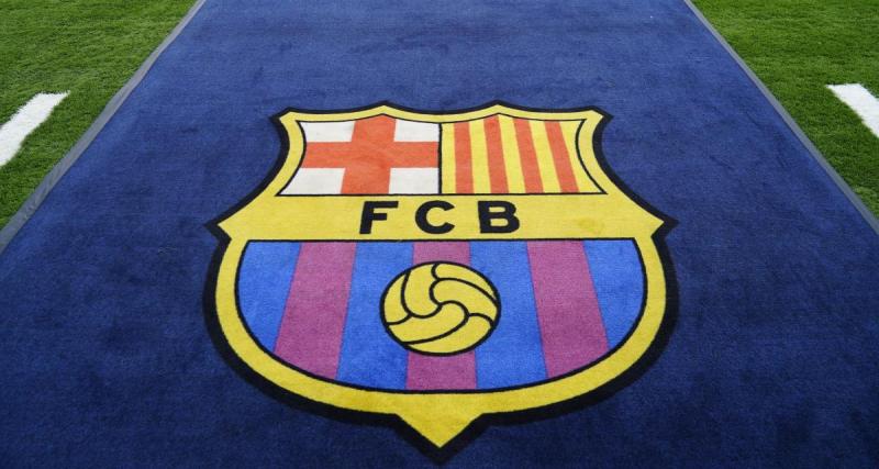  - Barça : le nouveau maillot dévoilé avec Ronaldinho !