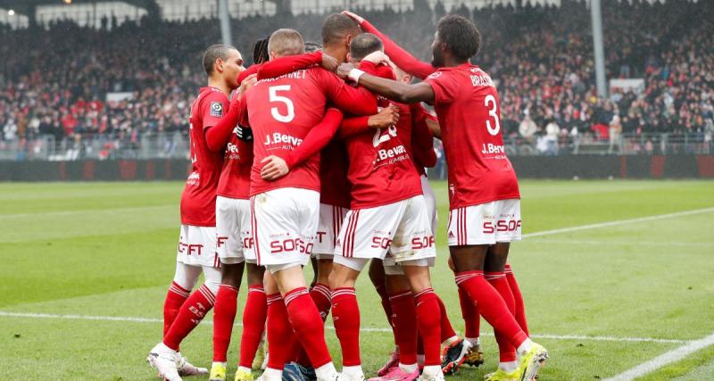  - Brest : le SB29 dévoile un troisième maillot 