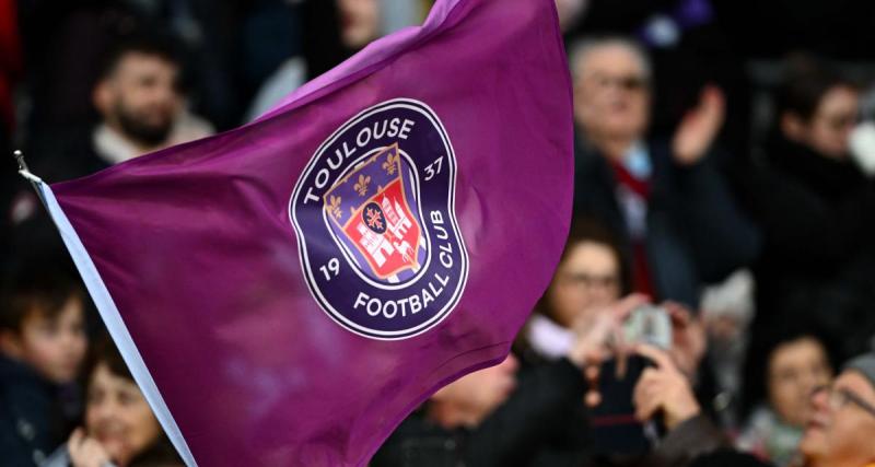  - Toulouse : le TFC dévoile son maillot extérieur en trollant ses supporters