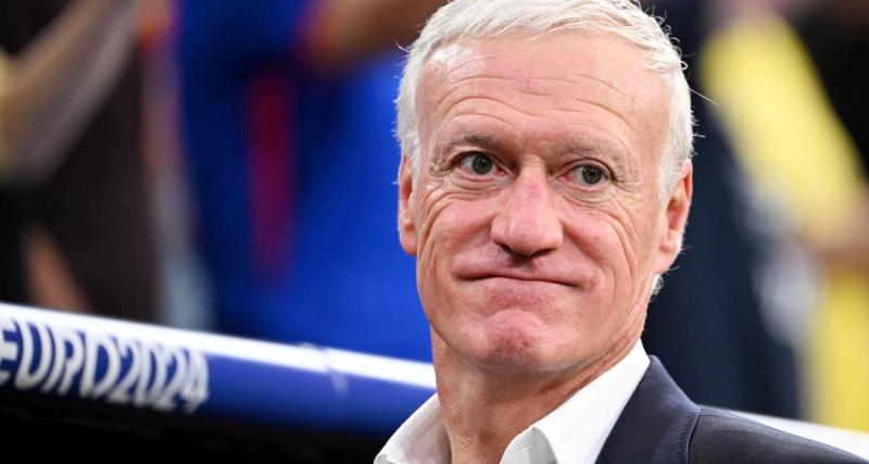 - Équipe de France : Didier Deschamps a porté la flamme olympique ce mardi