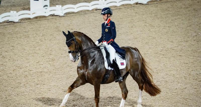  - JO 2024 : une star de l’équitation se retire après une vidéo où elle frappe son cheval 