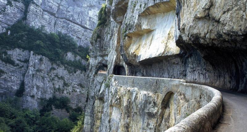  - Les plus belles routes de France à parcourir en GT ou supercar