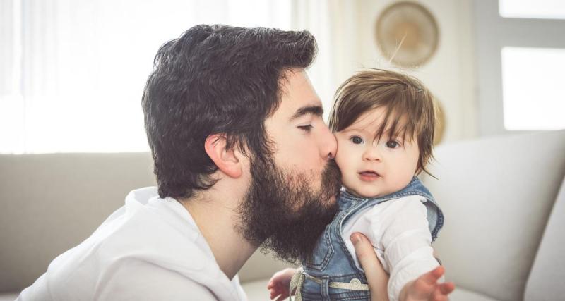  - Qu'est-ce que l'attachment parenting ou parentalité par l’attachement ? Des experts nous expliquent