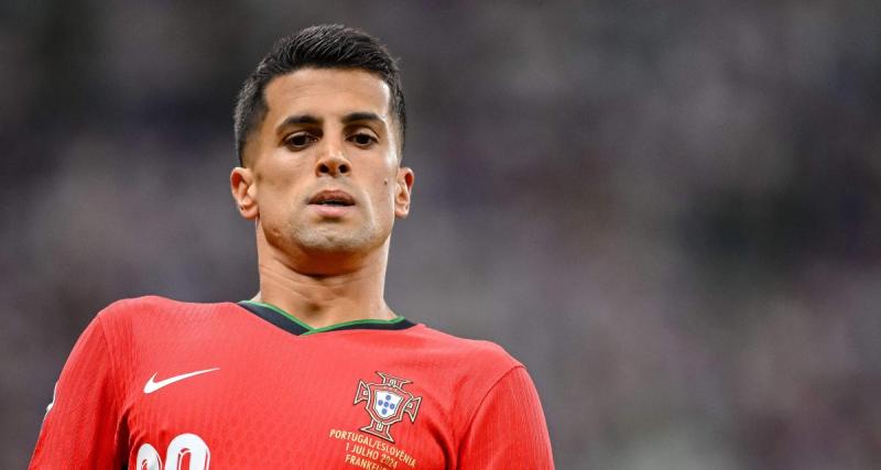  - Barça : la grosse décision de Flick pour Cancelo et le poste d'arrière droit