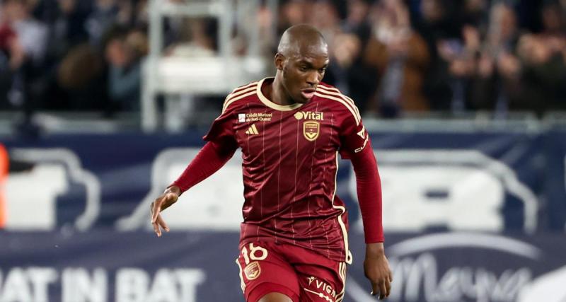  - Angers : le SCO recrute deux joueurs des Girondins (off)