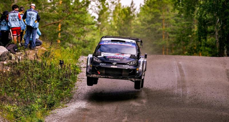  - Vidéo - Un pilote perd une roue après avoir heurté un arbre en Finlande