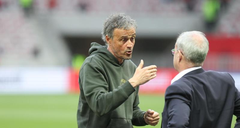  - PSG : le club de la capitale sur un défenseur du LOSC ?