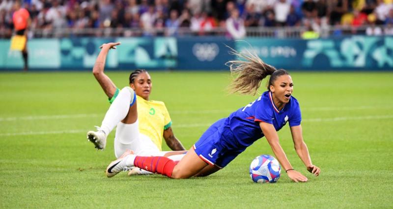  - Penalty manqué, barre, ... les Bleues dominent mais butent sur le Brésil à la pause