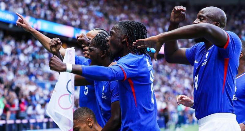  - Equipe de France : le craquage hilarant des Bleus sur le plateau de France 5