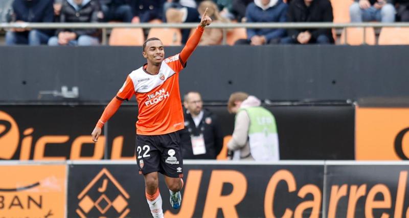  - Lorient : Eli Junior Kroupi pourrait rejoindre un autre club breton 