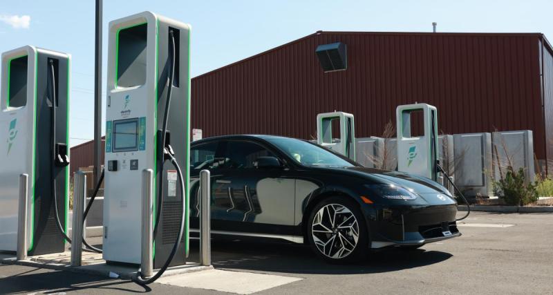  - Voiture électrique : aux US, la recharge à 100 % surtaxée