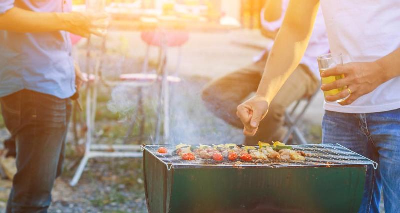  - Attention au risque de brûlure pour vos enfants avec les barbecues pendant les vacances d'été !