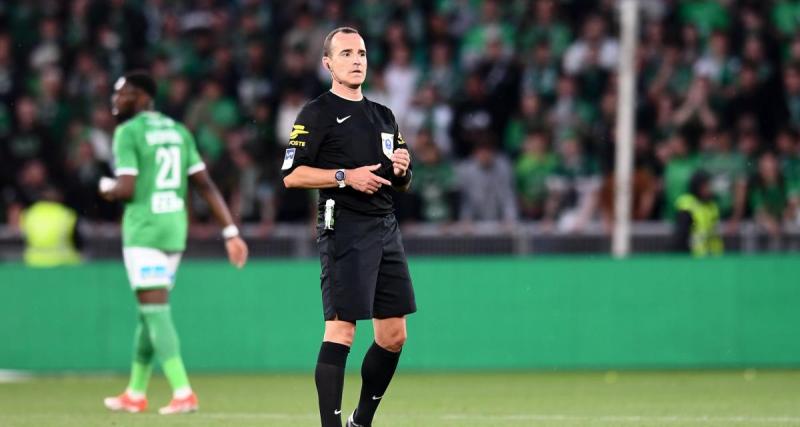 - Ligue 1 : mauvaise nouvelle pour les arbitres et la sonorisation 