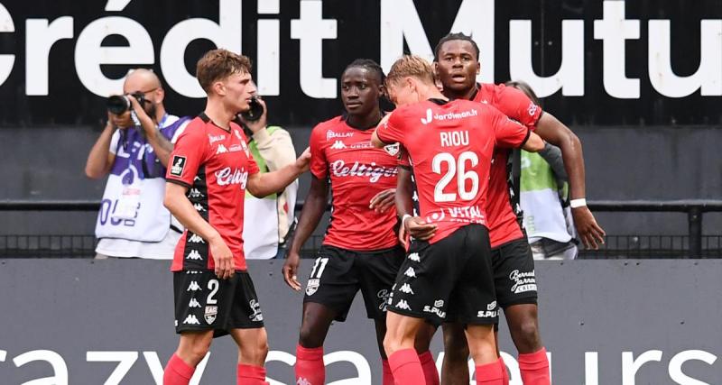  - Guingamp cartonne, défaite sèche pour le Red Star... Les scores en Ligue 2 !