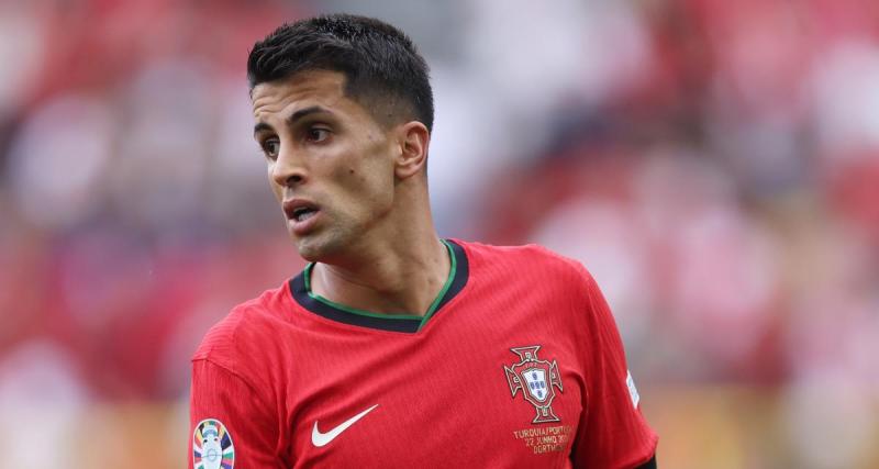 - Barça : une condition indispensable pour le retour de Cancelo ?