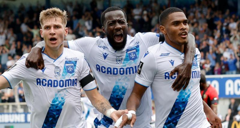  - Auxerre terrasse Nice au bout du suspense