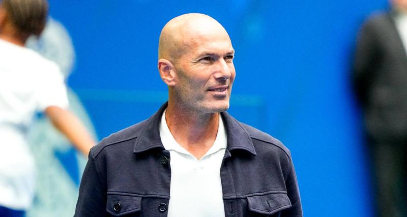  - La démonstration technique géniale de Zidane face à plusieurs légendes