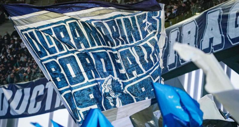  - Bordeaux : "De la L1 à la N2, Lopez coupable sans appel", une banderole déployée devant le tribunal de commerce