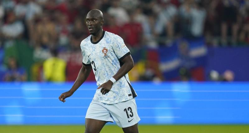  - PSG : trois cadors songent à Danilo !