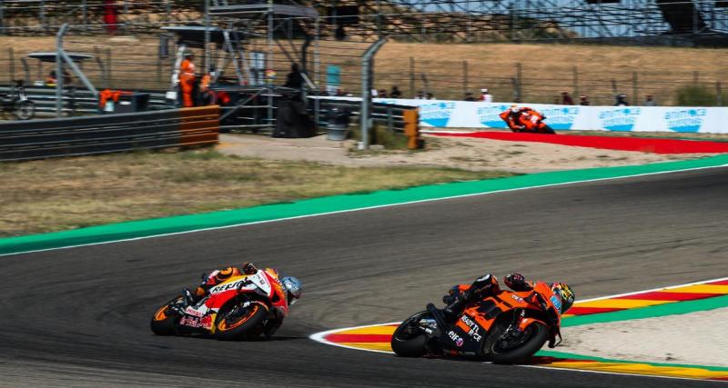  - Vidéo - Marc Marquez s'envole seul devant, le départ du GP d'Aragon de MotoGP