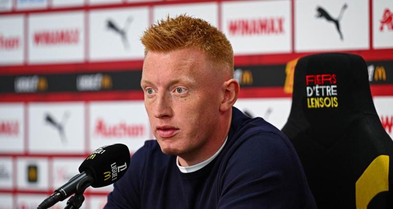  - Lens : Will Still pousse un joueur vers la sortie