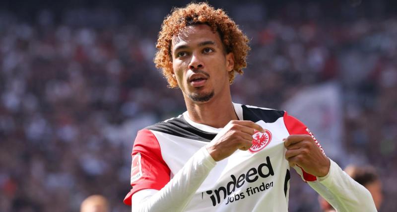  - Étranger : le beau but d’Hugo Ekitike avec l’Eintracht Francfort