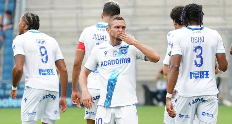  - Auxerre : le magnifique coup franc de Gaëtan Perrin contre le Havre 