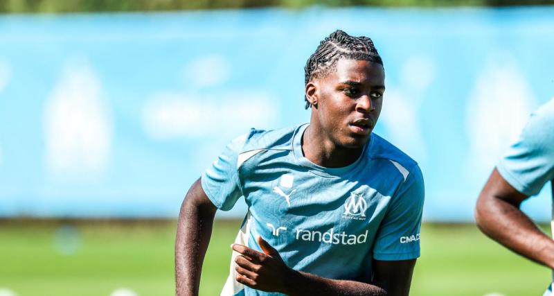  - OM : l’espoir Darryl Bakola signe son premier contrat pro (off)