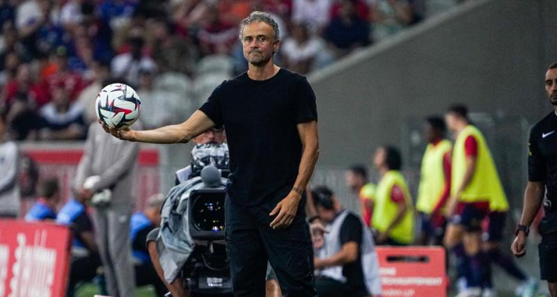  - PSG : le club se sépare d’un défenseur ! (officiel)