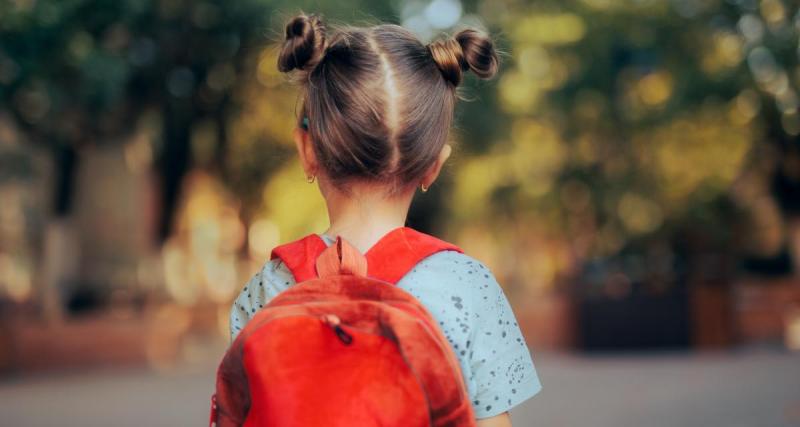  - Mon enfant a-t-il besoin d'un sac à dos pour sa rentrée en maternelle ? Les experts nous éclairent, et leur avis est assez surprenant !