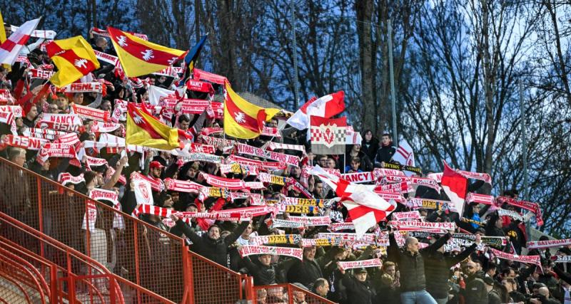  - Nancy : l'accueil triomphal des supporters aux joueurs après la victoire à Sochaux