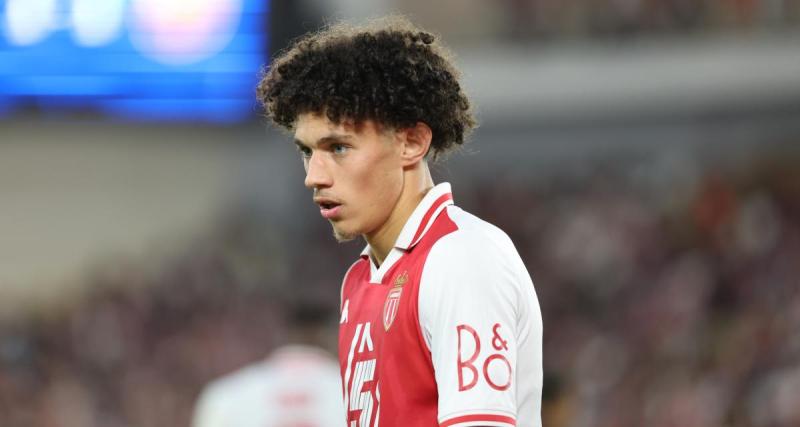  - Monaco - Barça : les belles retrouvailles entre Akliouche et Henry après la rencontre