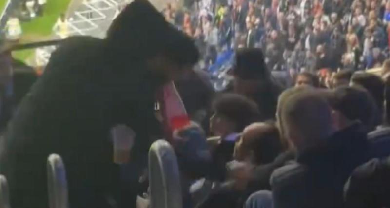  - OL – OM : un supporter marseillais agressé en tribune pour avoir célébré