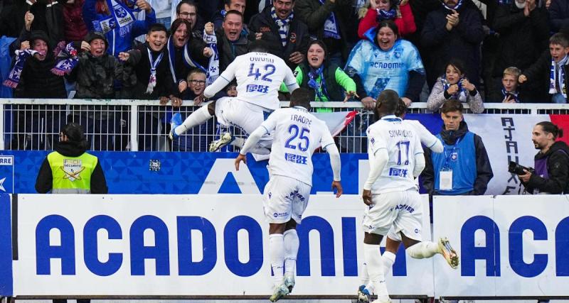  - Auxerre douche Brest à la pause