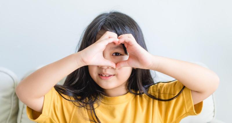  - C’est quoi un orthoptiste ? Tout savoir sur ce spécialiste de la vision des enfants, acteur clé de la rééducation visuelle