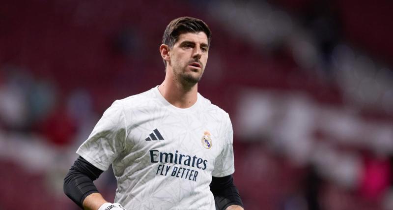  - Atlético Madrid - Real Madrid : Courtois visé par des projectiles, le derby arrêté !