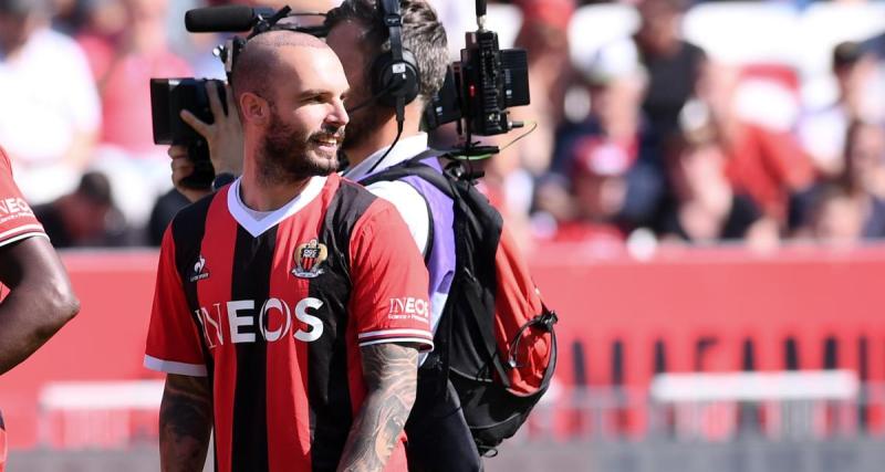  - Nice : Bosetti présent dans le parcage niçois à Rome, Dante lui offre son maillot