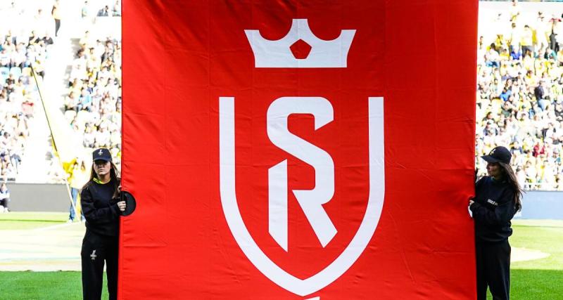  - Football : le Stade de Reims a inauguré une statue à l'effigie d'une icône du club