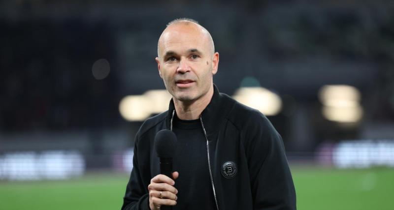  - Football : une légende annonce sa retraite après une carrière magique 