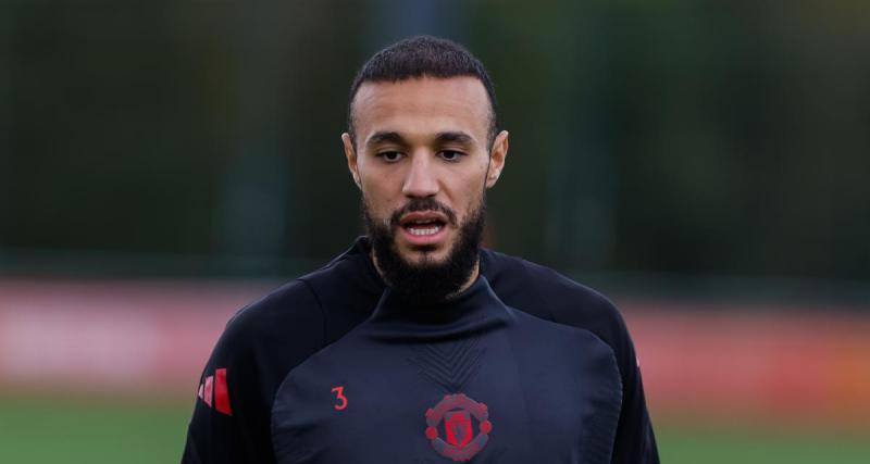  - Manchester United : verdict rassurant pour Mazraoui après son opération cardiaque