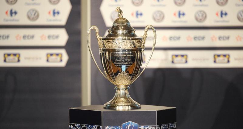  - Coupe de France : un match arrêté à cause d'un arrêt cardiaque en tribune