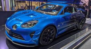 Alpine A110 R Ultime : la plus exclusive des Berlinette fait tourner les têtes au Mondial de l'auto