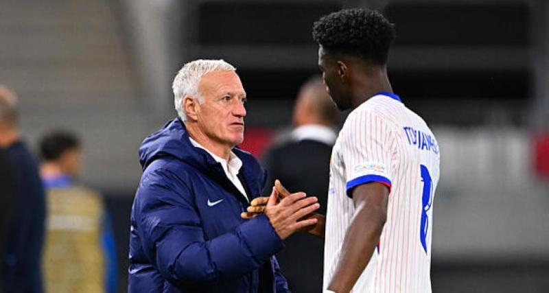  - Équipe de France : quand un papillon vient perturber la conférence de presse d'avant-match