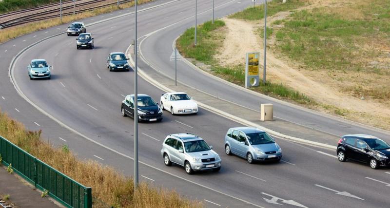  - Ce pays est le premier au monde à interdire l’importation de véhicules thermiques 