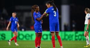 Équipe de France (F) : "Wendie Renard reste capitaine", assure Laurent Bonadei