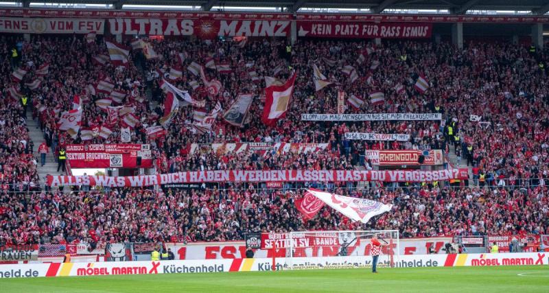  - Les banderoles fracassantes des supporters de Mayence contre Klopp