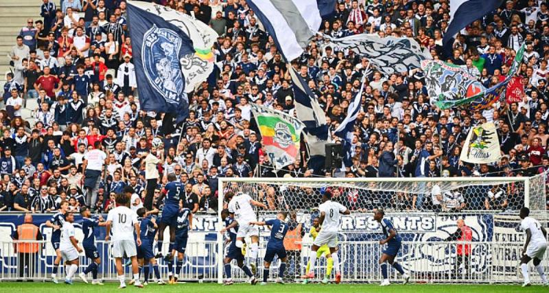  - Bordeaux : le magnifique tifo des supporters face à Avranches